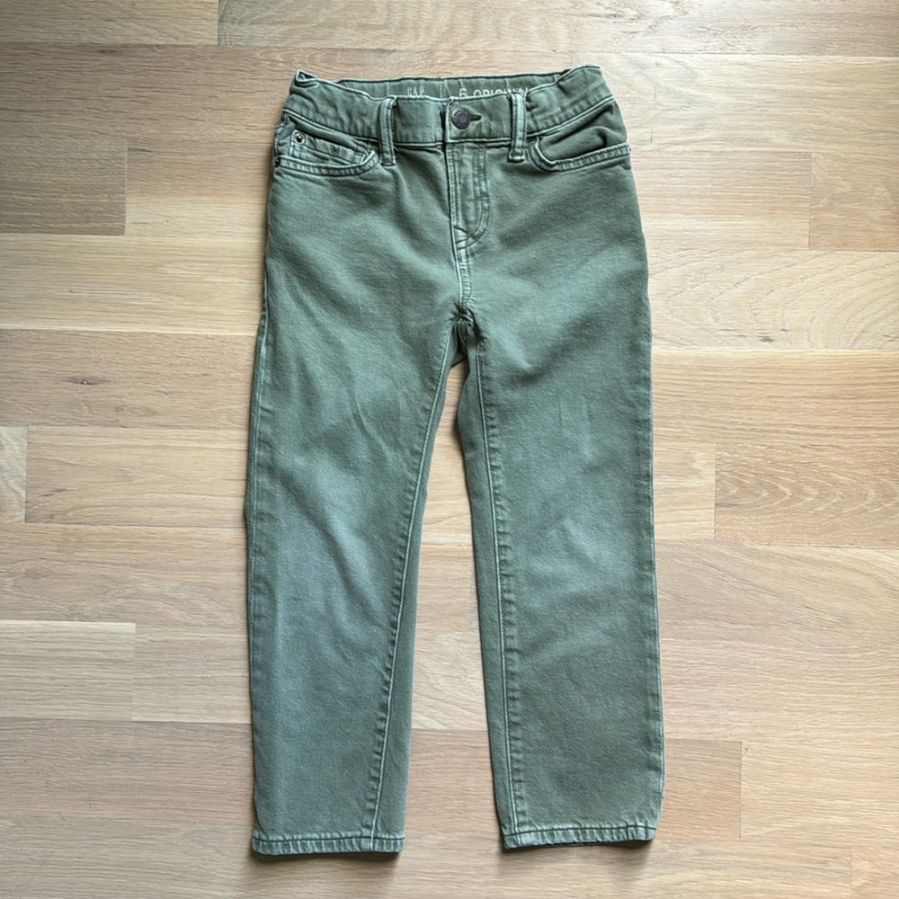 Gap Kids Original Fit Khaki Jeans with Washwell - Size 5